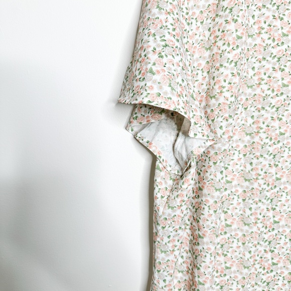 Agnes Orinda Plus Size Short Sleeve Button Down Collar Chiffon Floral Blouse |2X - Picture 5 of 7